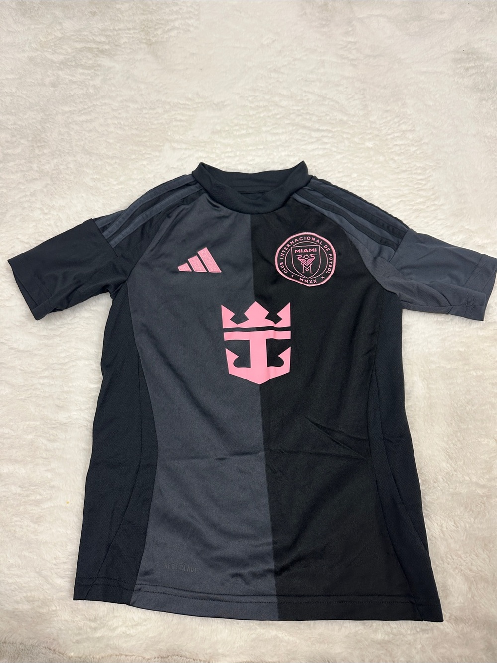 Brand New kids Messi Miami FC Jersey. Size Small